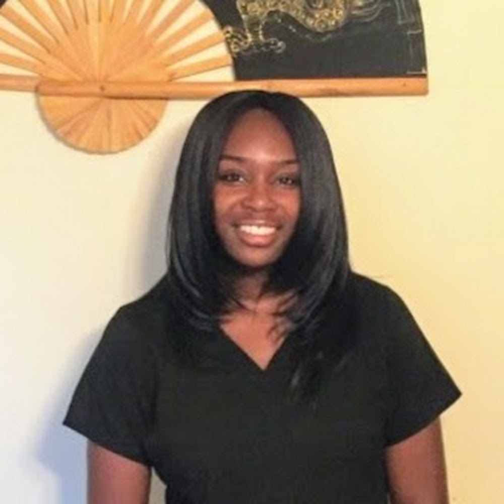 Meet your Posher, Vanessa